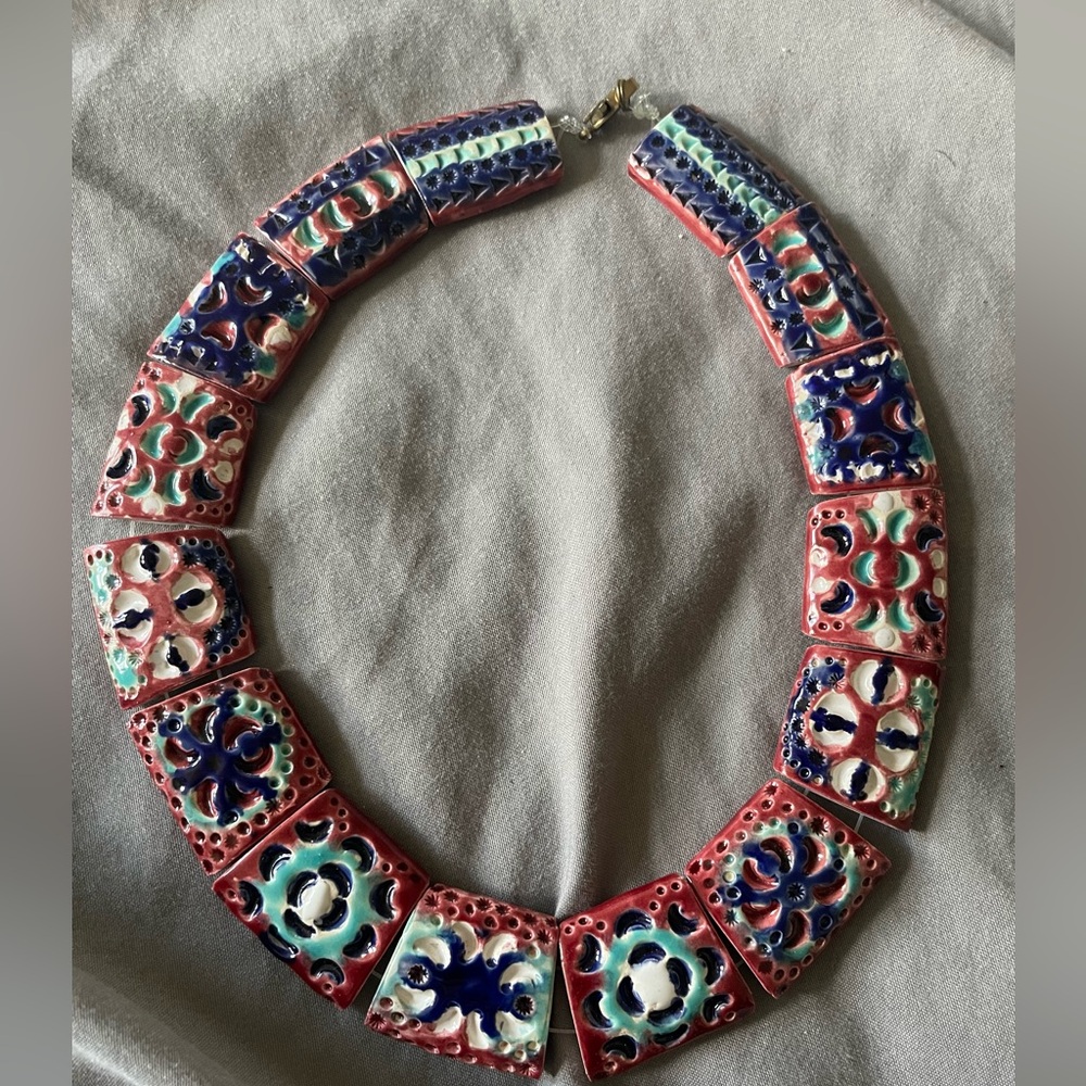 EUC Artisan Hand crafted ceramic beaded choker necklace and bracelet set - Picture 2 of 8